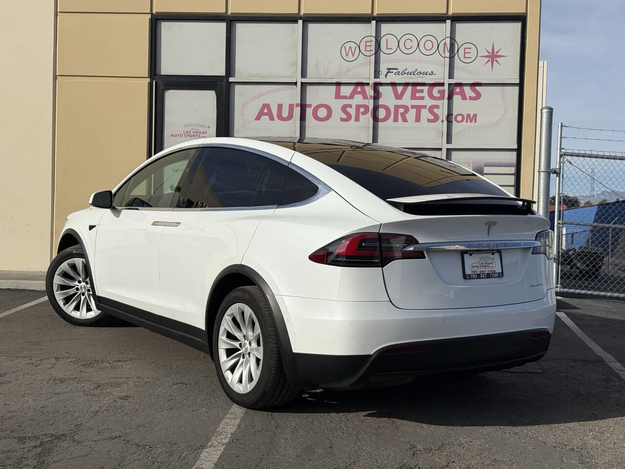 Used 2021 Tesla Model X Long Range image 11