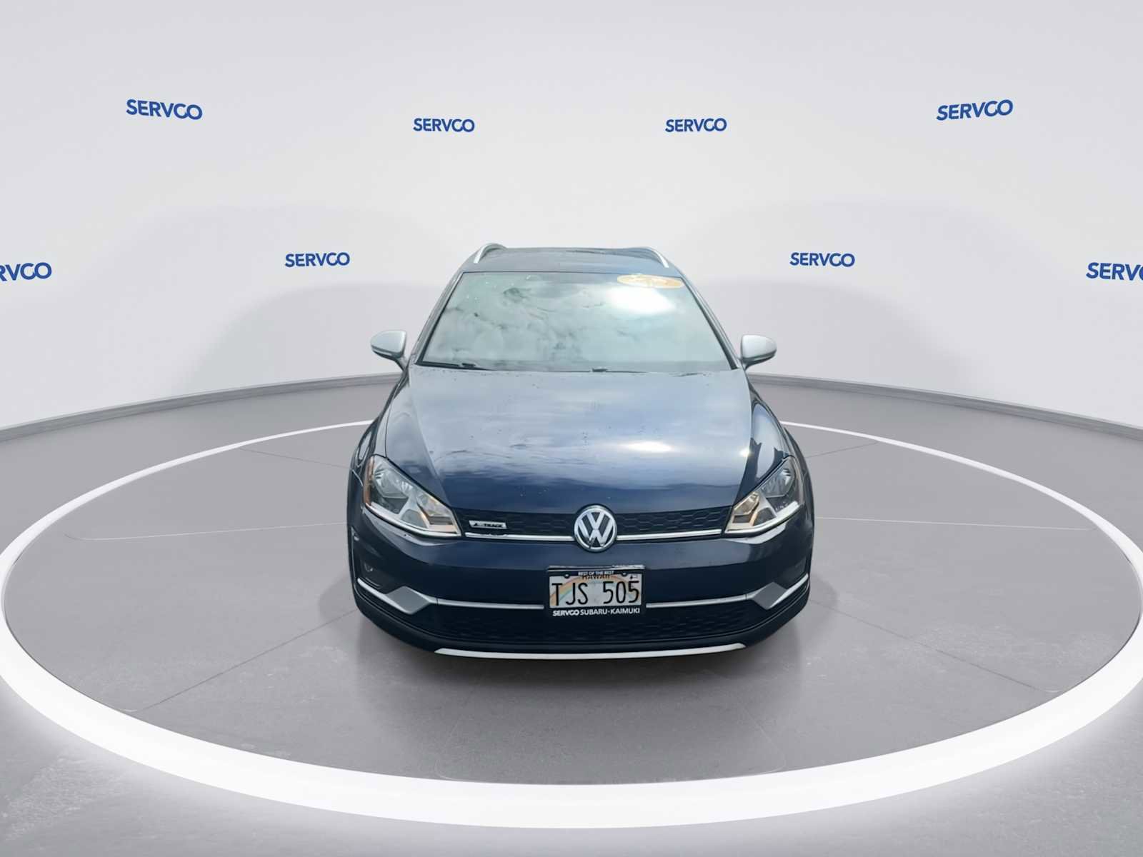 Used 2017 Volkswagen Golf Alltrack S image 3