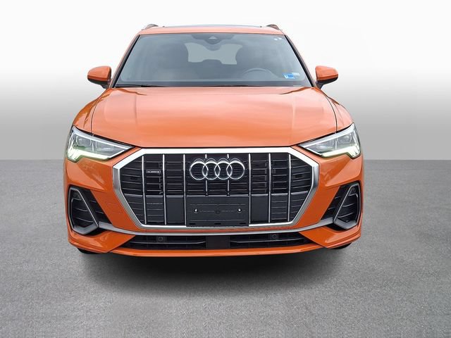 Used 2025 Audi Q3 2.0T Premium AWD/4WD image 2