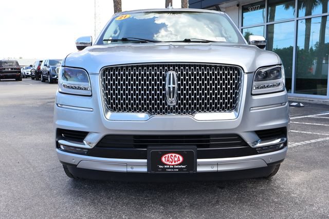 Used 2021 Lincoln Navigator Black Label AWD/4WD image 2