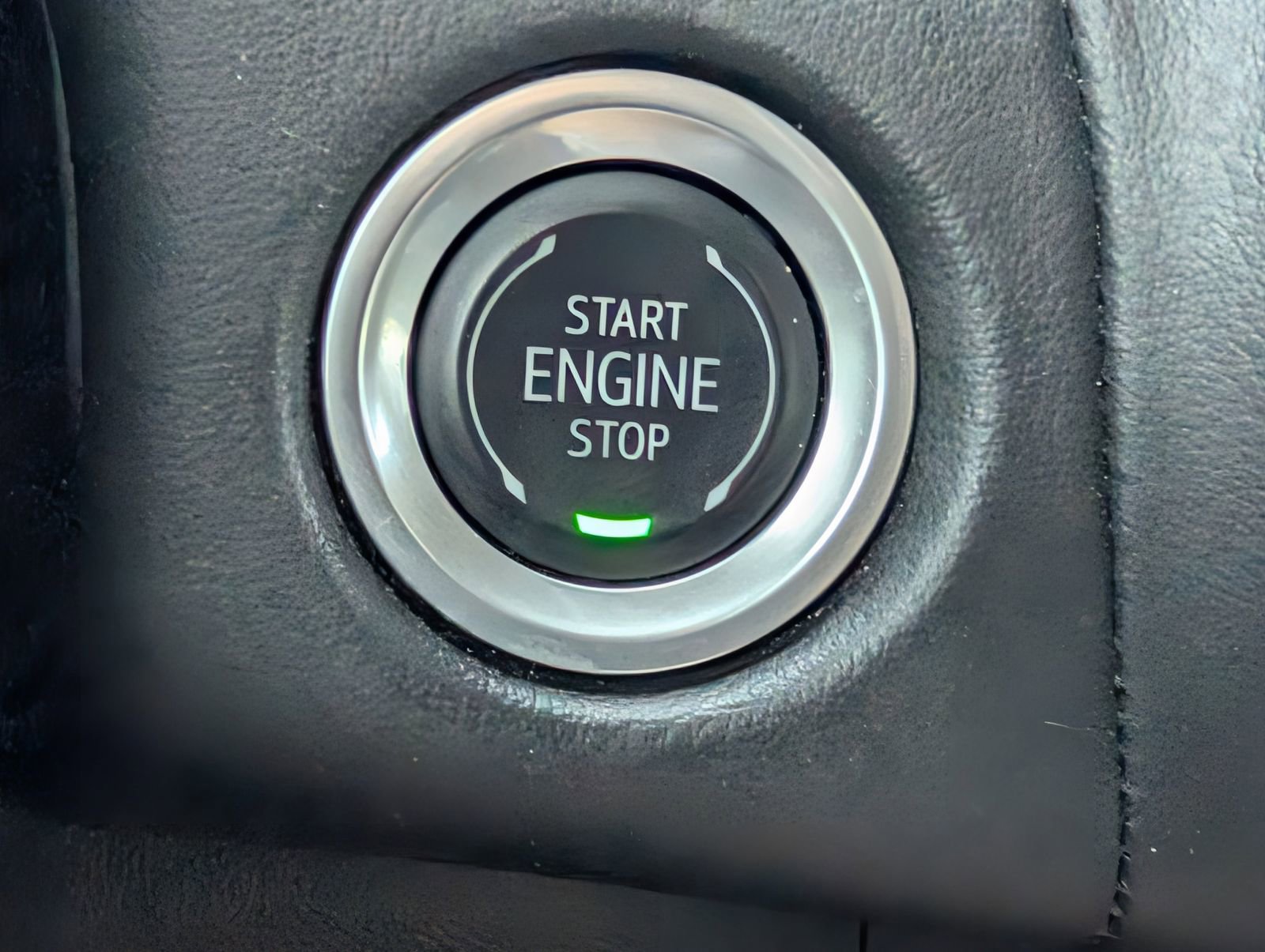 Certified 2024 Chevrolet Tahoe LT RWD image 31