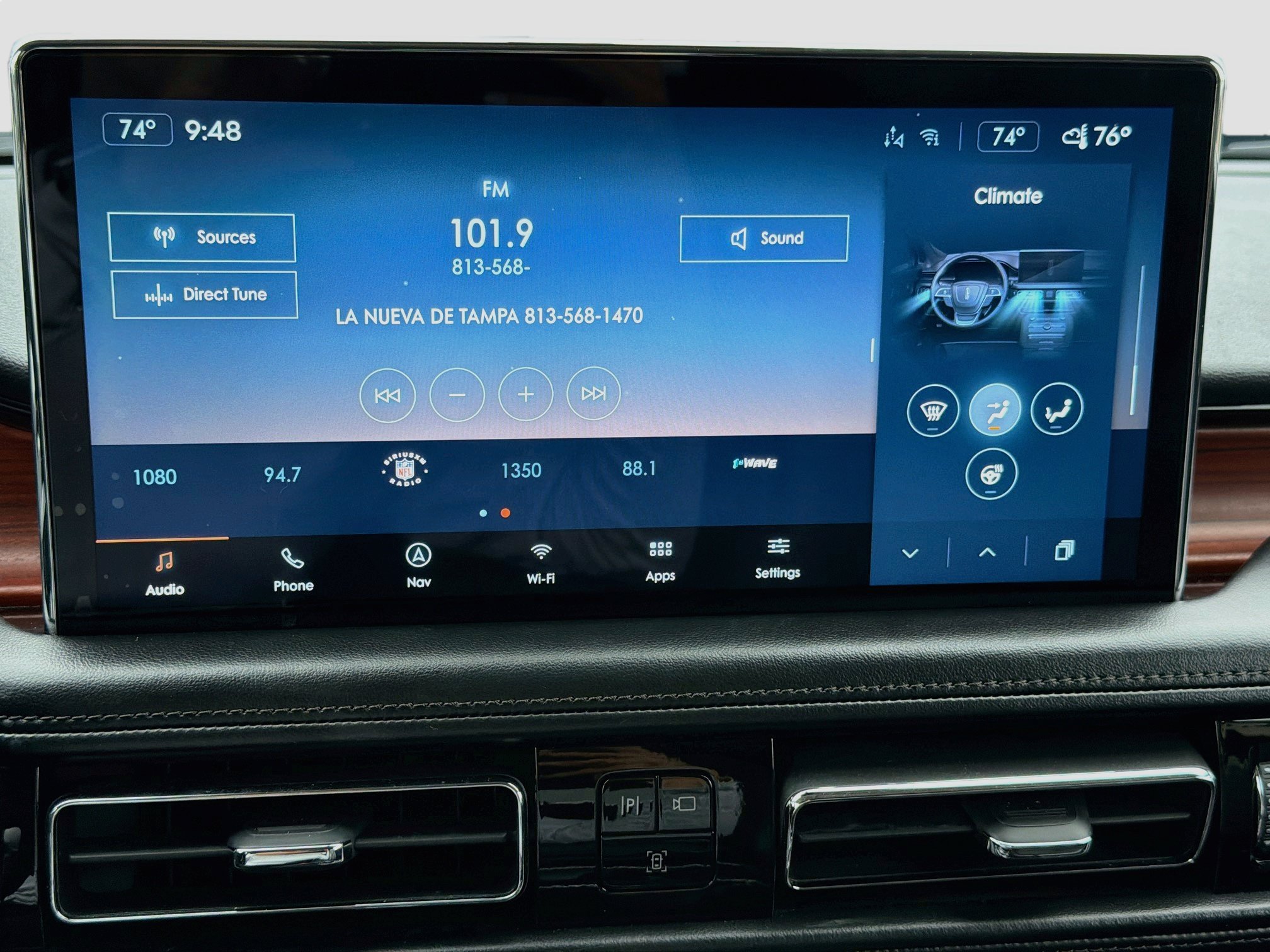 Used 2021 Lincoln Nautilus Reserve w/ Monochromatic Package AWD/4WD image 33