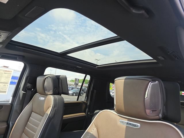 New 2026 GMC Yukon XL Denali Ultimate w/ LPO, Floor Liner Package AWD/4WD image 4