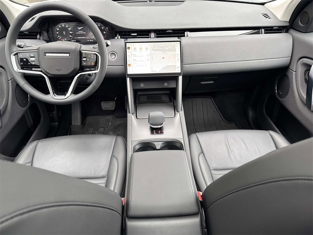 Certified 2025 Land Rover Discovery Sport S image 15