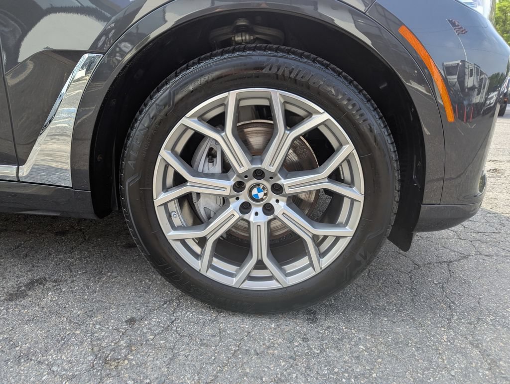 Used 2022 BMW X7 xDrive40i w/ Luxury Seating Package AWD/4WD image 68