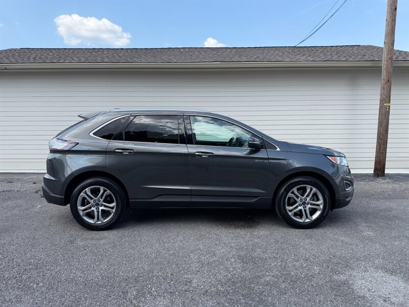 Used 2016 Ford Edge Titanium w/ Technology Package