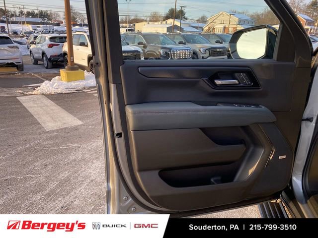 New 2026 GMC Yukon XL AT4 w/ AT4 Premium Plus Package image 25