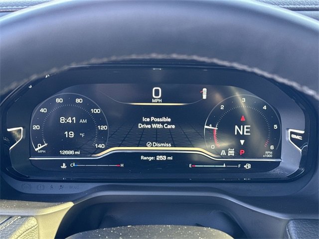 Used 2024 GMC Yukon Denali image 16