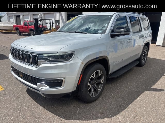 Used 2024 Jeep Wagoneer Series III AWD/4WD image 4
