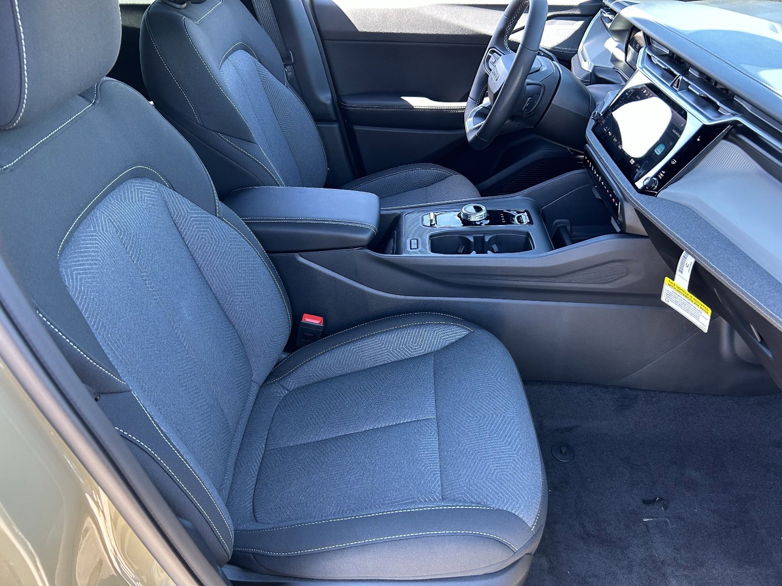 New 2026 Jeep Cherokee Laredo image 8