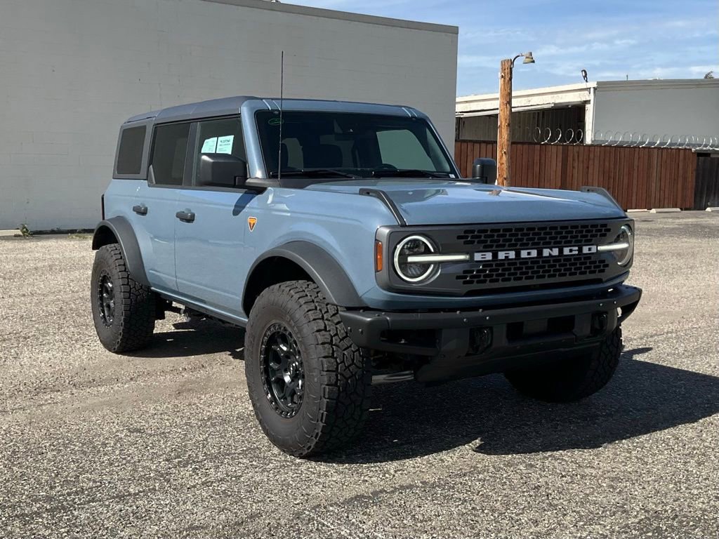 Certified 2023 Ford Bronco Badlands image 8