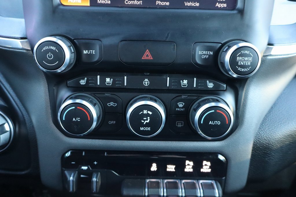 Used 2022 RAM 3500 Laramie w/ Night Edition image 11