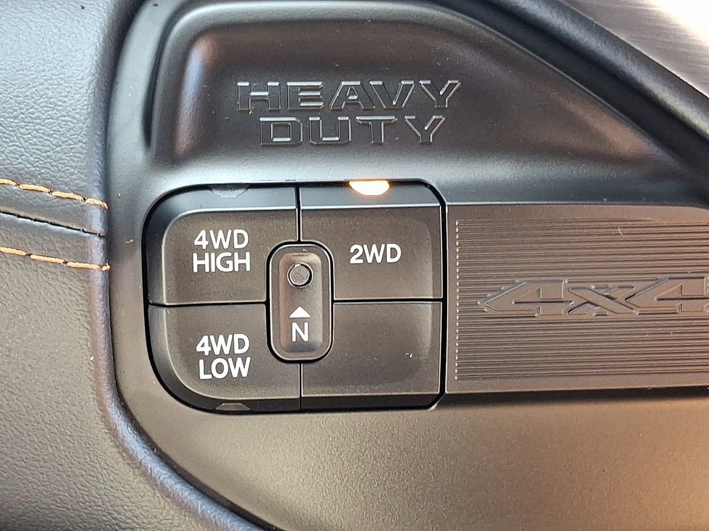 Used 2024 RAM 2500 Limited image 25