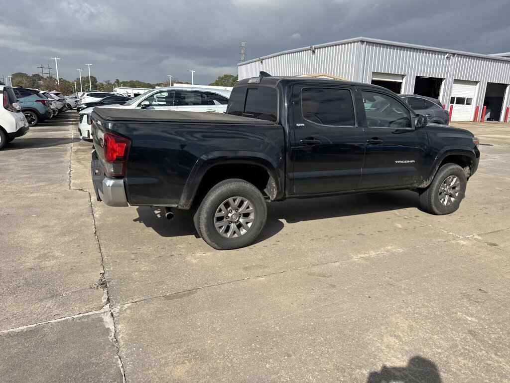Used 2018 Toyota Tacoma SR5 image 15