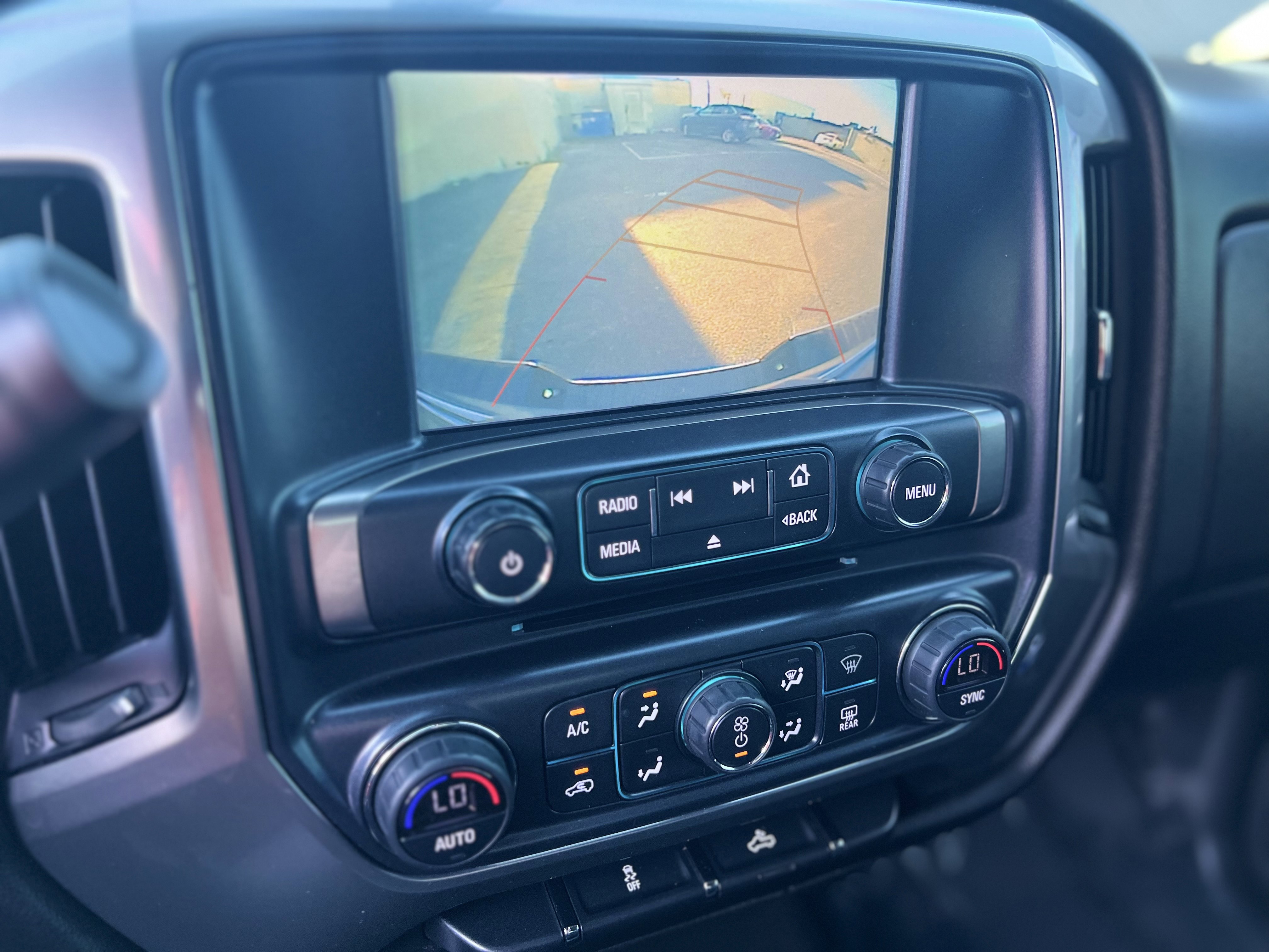 Used 2018 Chevrolet Silverado 1500 LT w/ All Star Edition RWD image 19