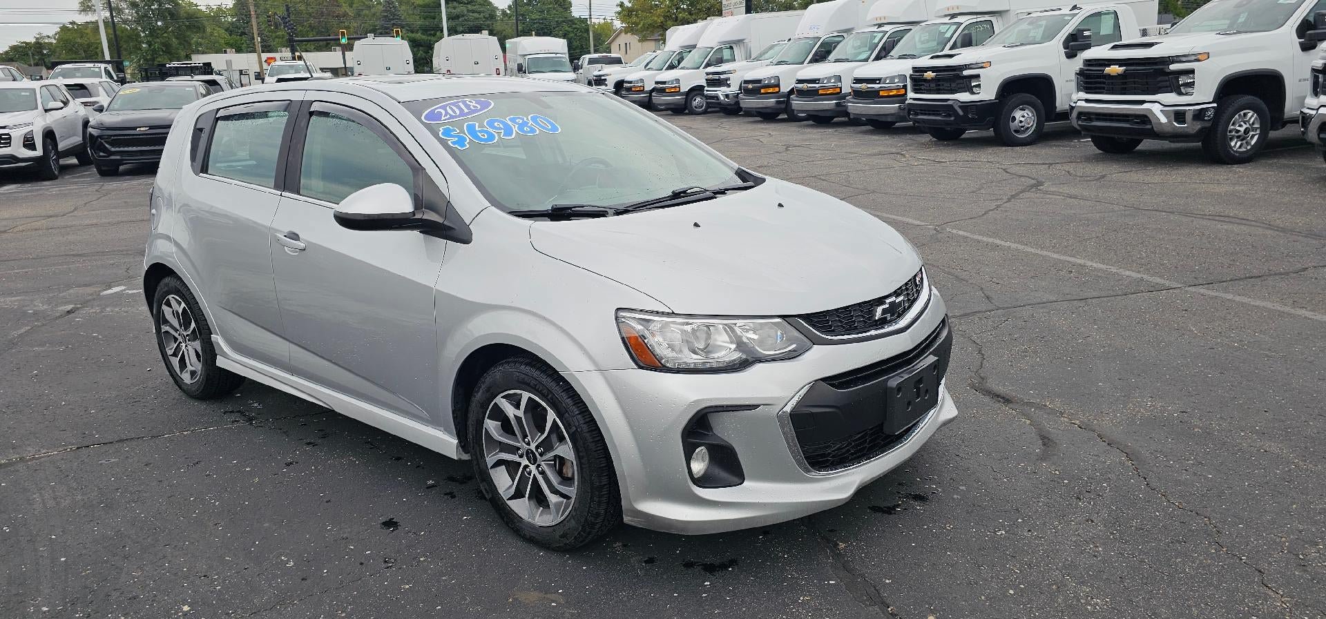 Used 2018 Chevrolet Sonic LT w/ True North Edition FWD image 1