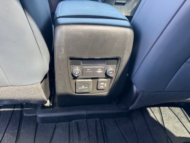 Used 2023 Buick Enclave Essence w/ Experience Buick Package image 29