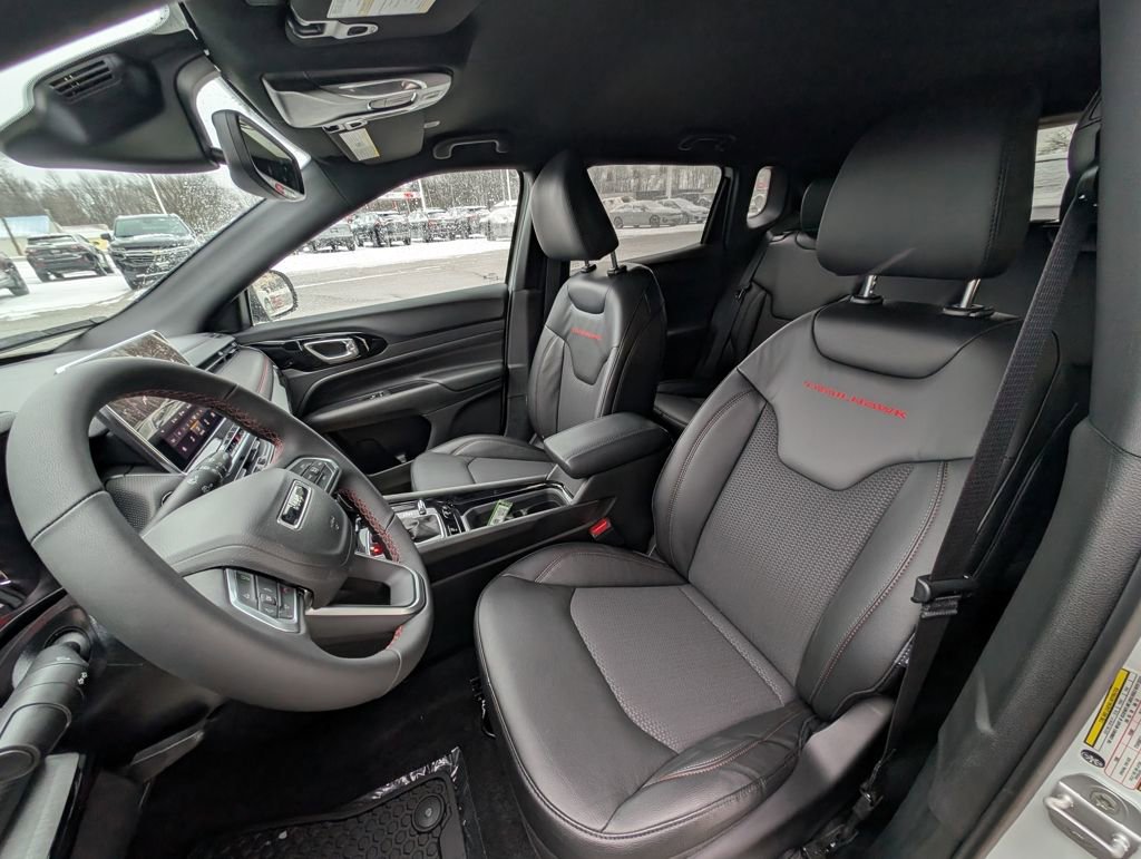 New 2026 Jeep Compass Trailhawk image 14
