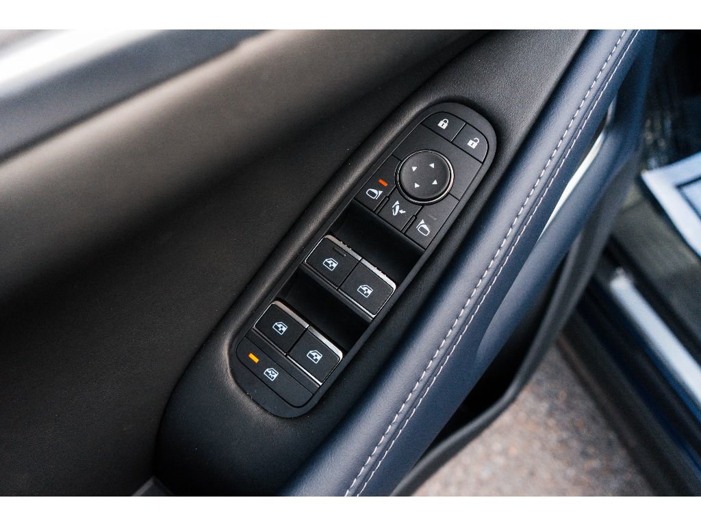 New 2026 INFINITI QX60 Sport w/ Dark Cargo Package image 8