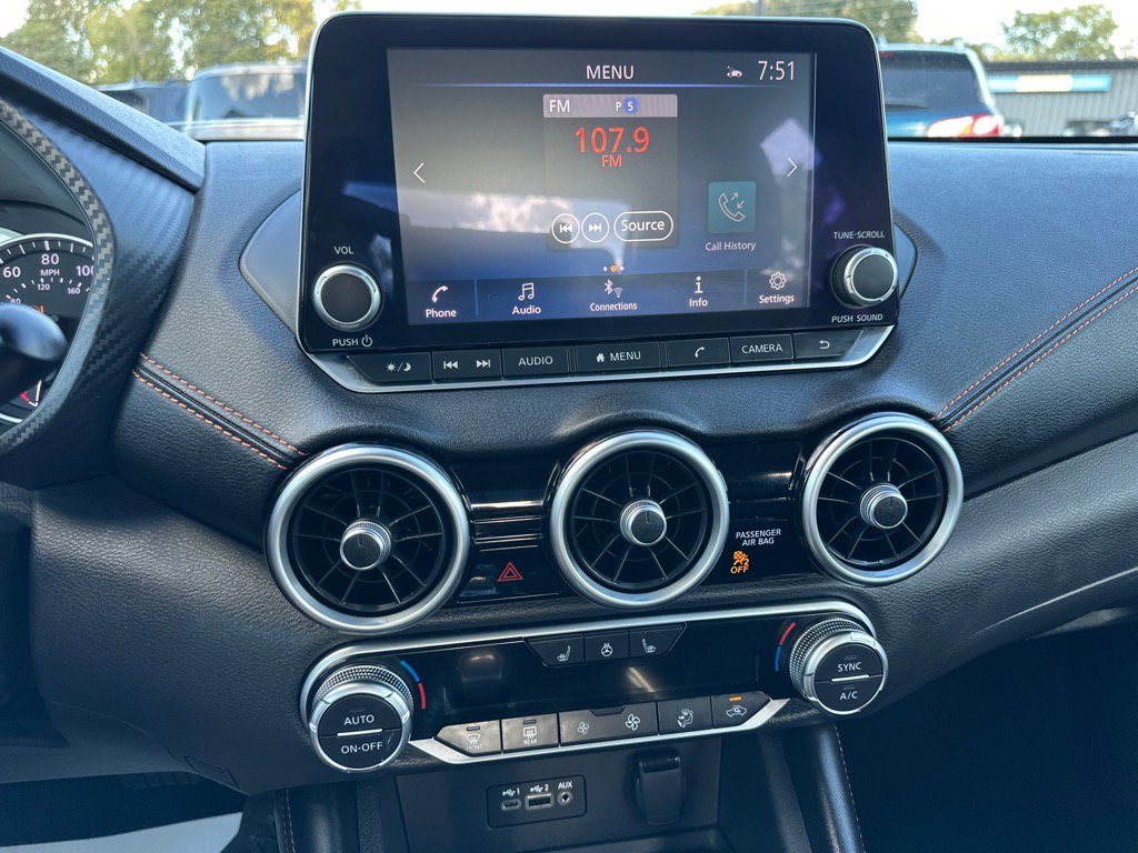 Used 2021 Nissan Sentra SR w/ SR Premium Package image 27