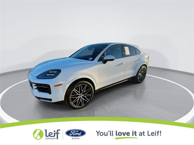 Used 2024 Porsche Cayenne Coupe image 5