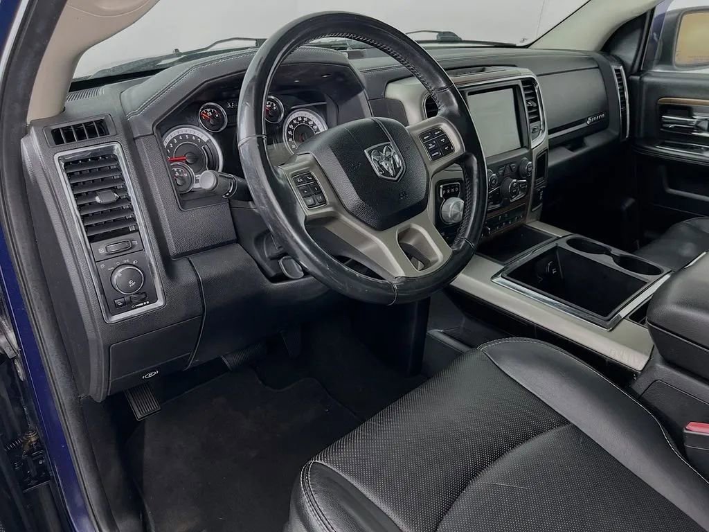 Used 2013 RAM 1500 Laramie w/ Convenience Group image 9