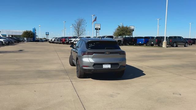 New 2026 Chevrolet Equinox EV LT image 8