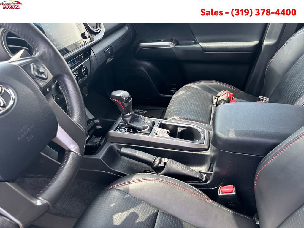Certified 2017 Toyota Tacoma TRD Pro image 27