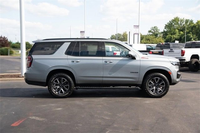 Used 2024 Chevrolet Tahoe Z71 w/ Luxury Package image 5