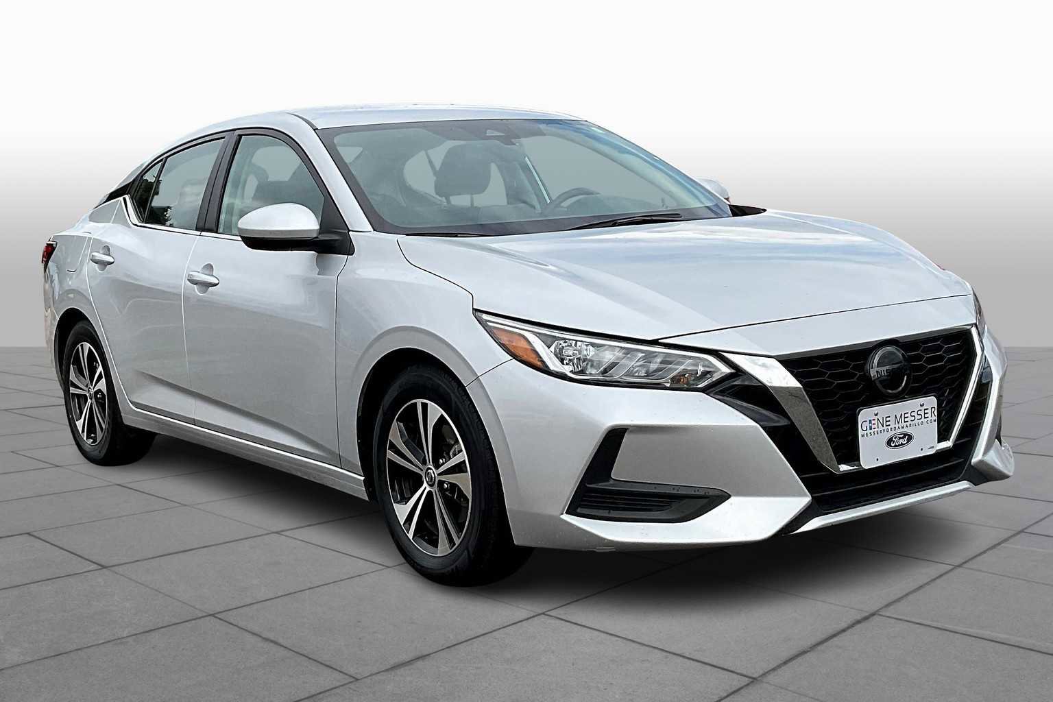 Used 2023 Nissan Sentra SV image 2