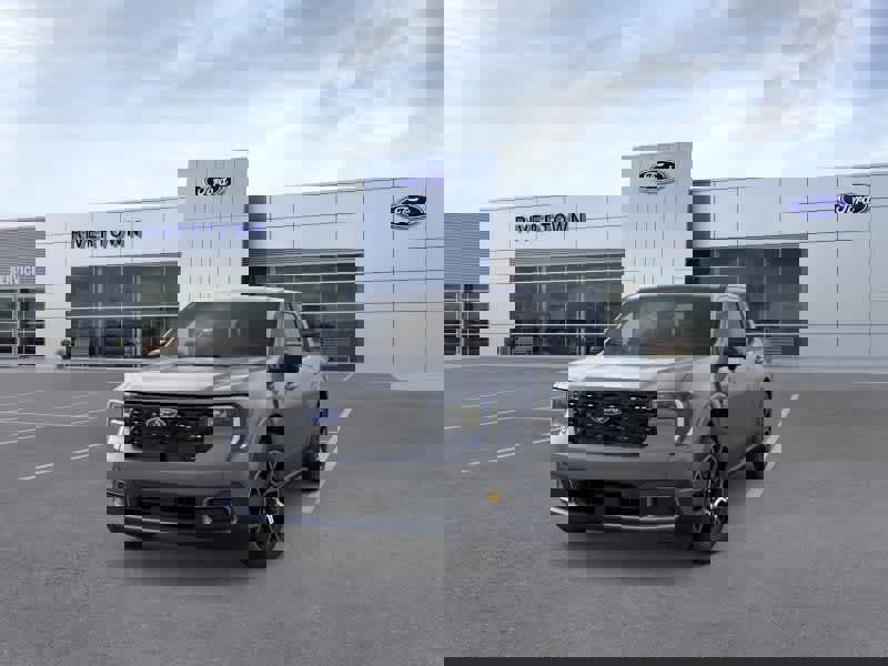 New 2026 Ford Maverick Lariat image 2