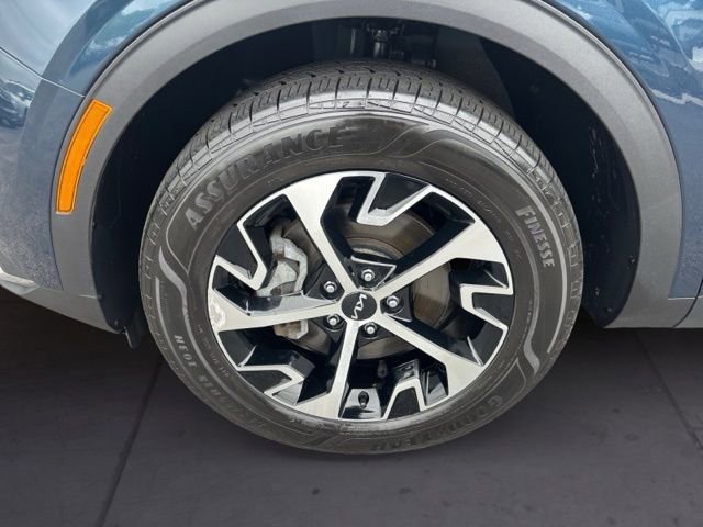 Used 2023 Kia Sportage EX w/ EX Premium Package AWD/4WD image 9