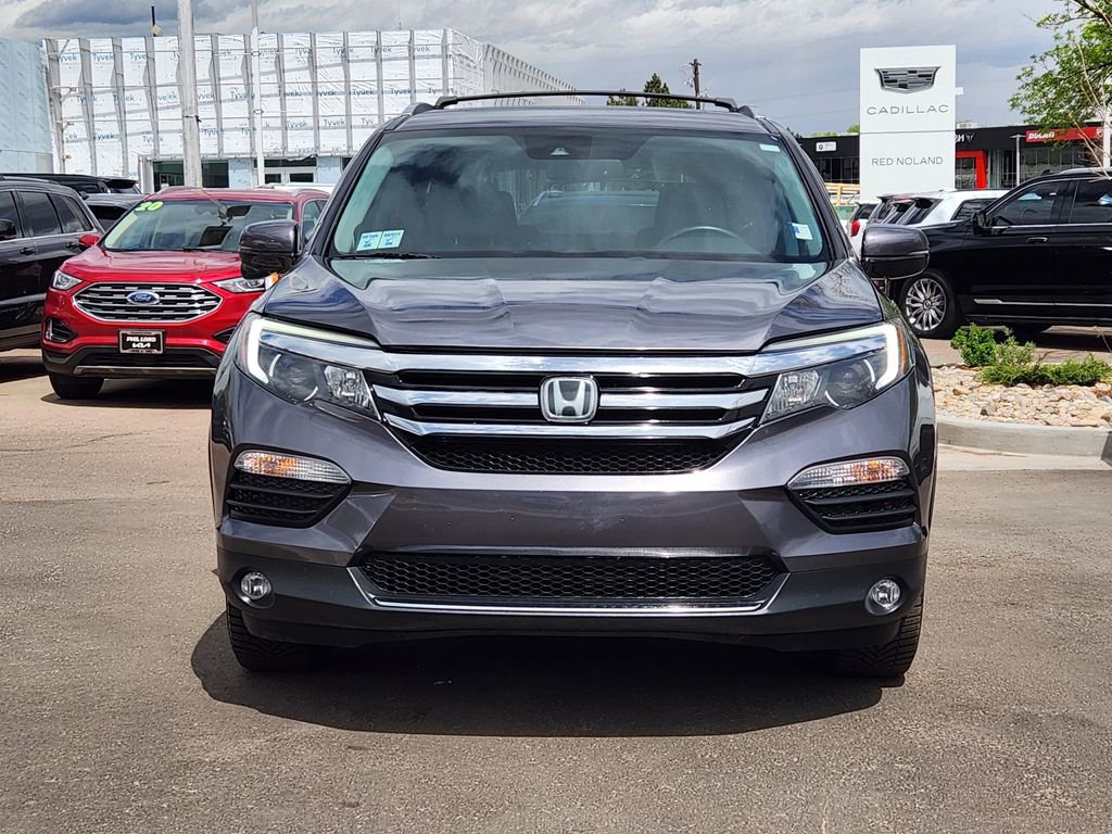 Used 2017 Honda Pilot Touring image 2