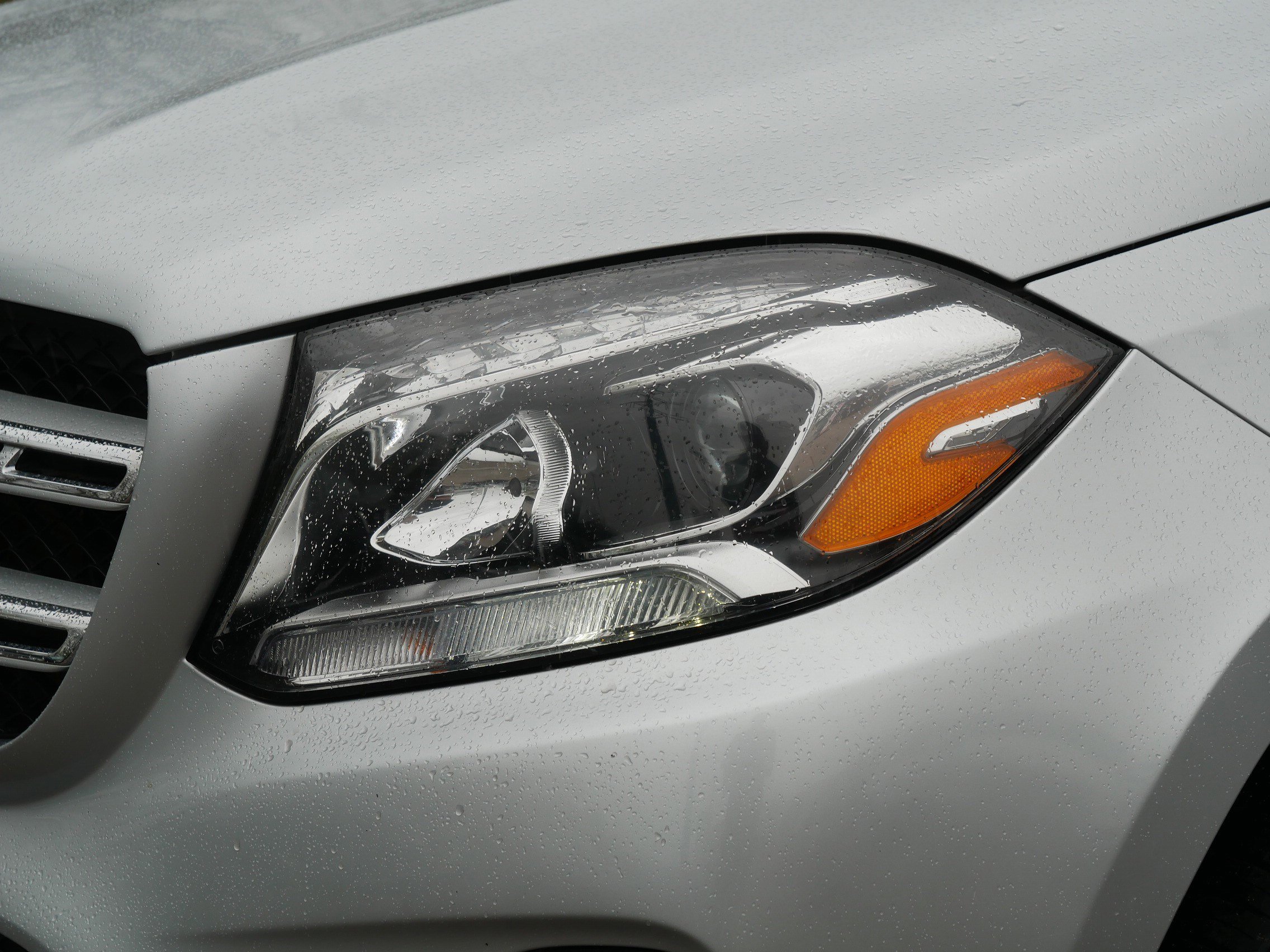 Used 2018 Mercedes-Benz GLS 450 4MATIC image 16