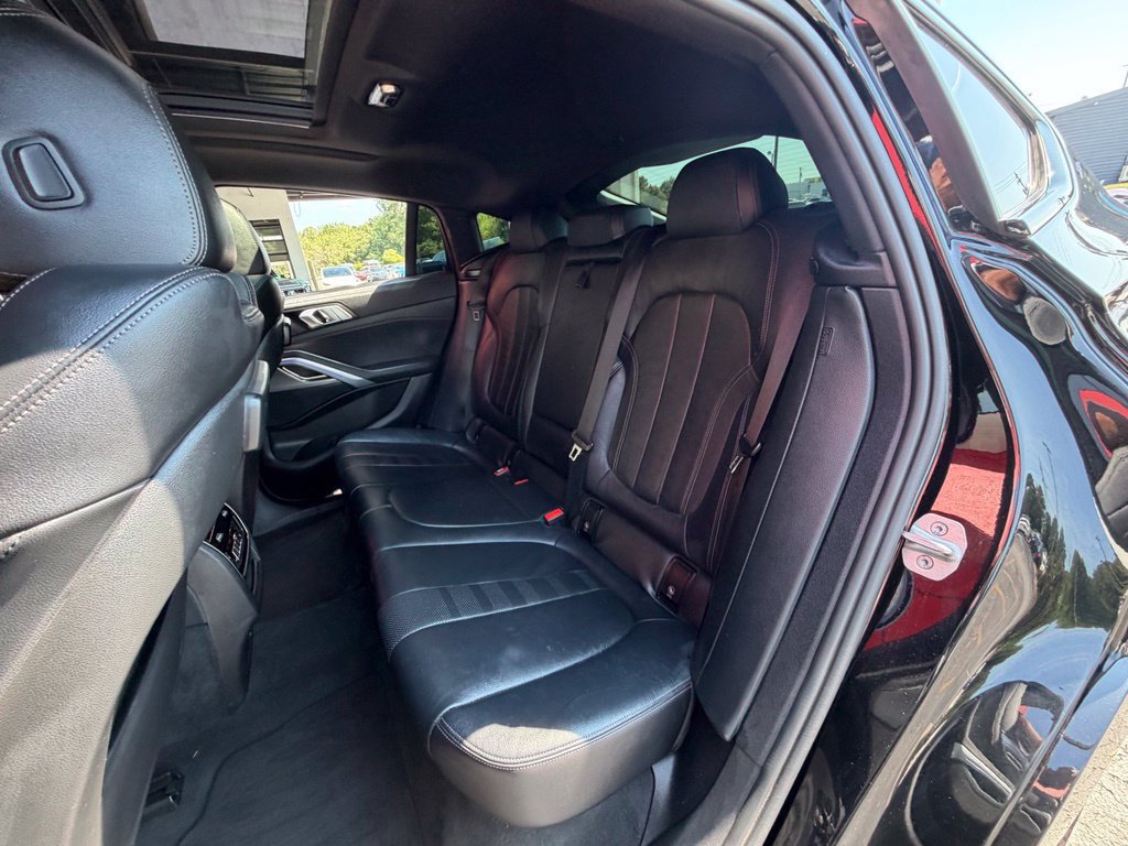 Used 2021 BMW X6 sDrive40i w/ M Sport Package RWD image 35