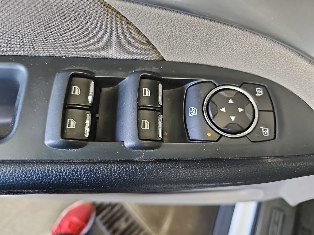 Used 2018 Ford Explorer FWD image 25