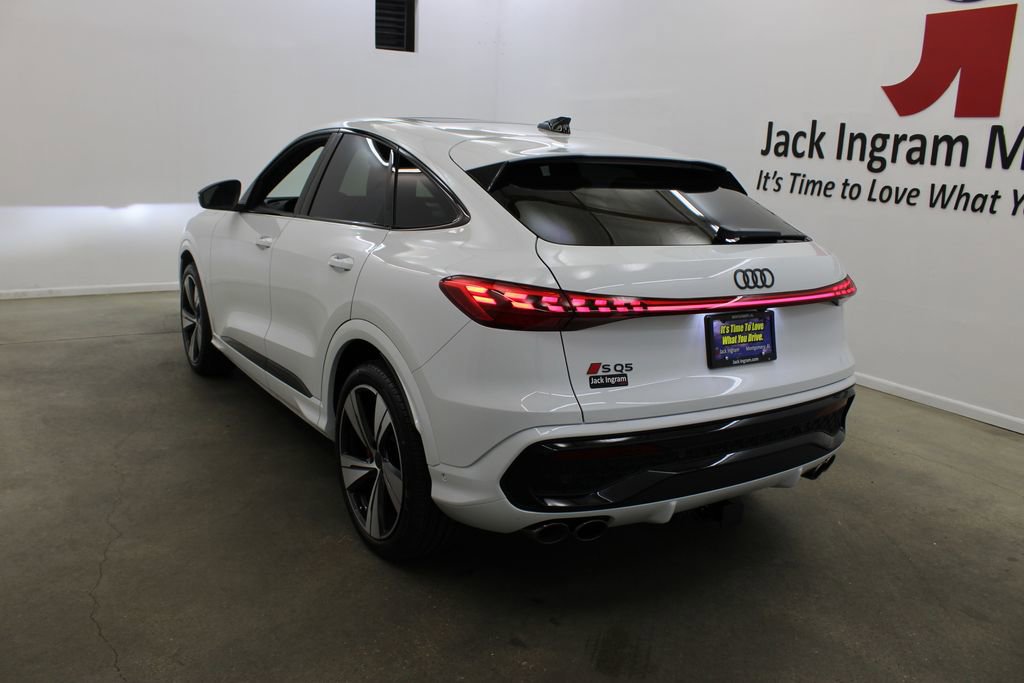 New 2026 Audi SQ5 Premium Plus image 3