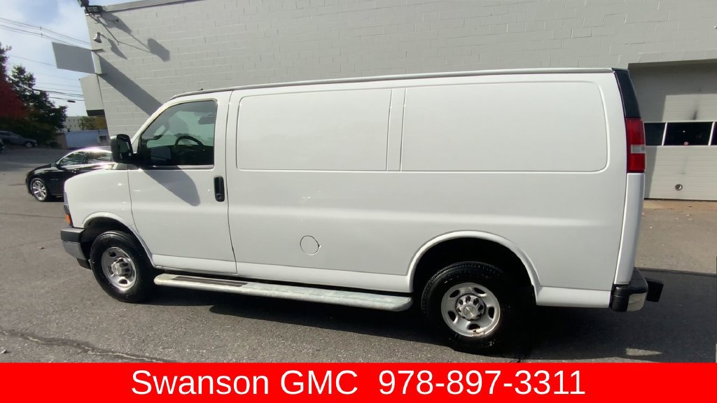 Certified 2024 Chevrolet Express 2500 w/ Driver Convenience Package RWD image 7