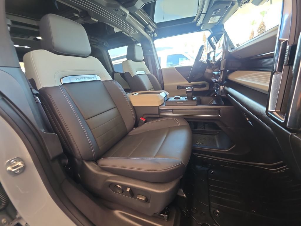 Used 2026 GMC Hummer EV SUV AWD/4WD image 29
