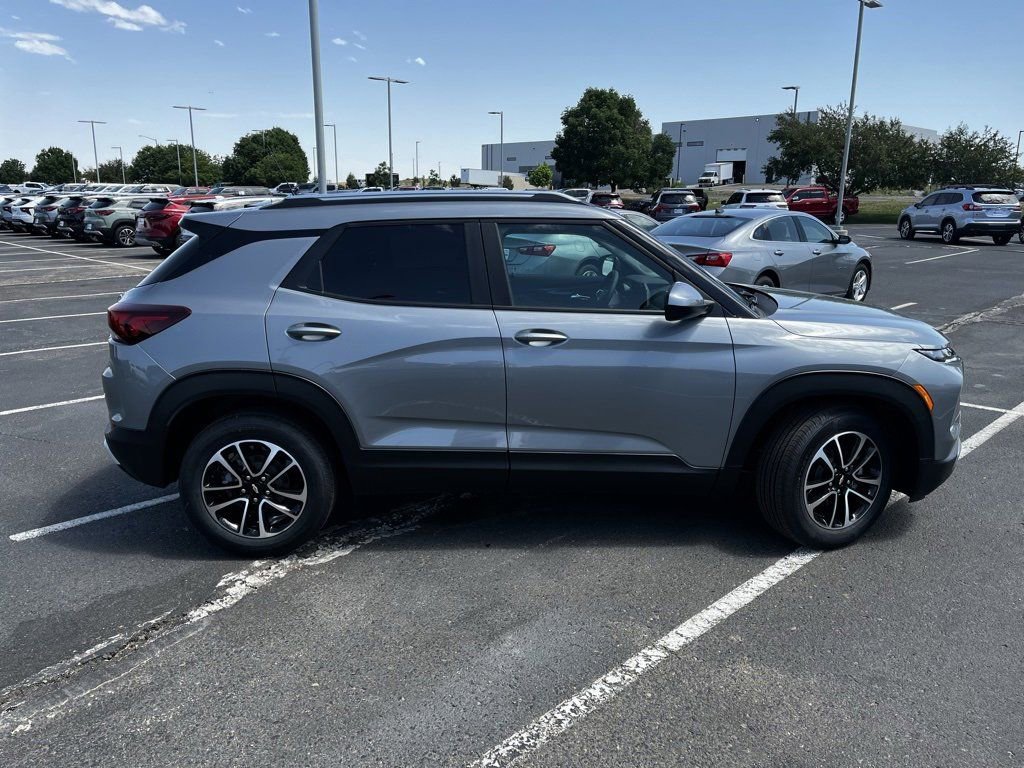 New 2025 Chevrolet TrailBlazer LT w/ LT Cold Weather Package image 6