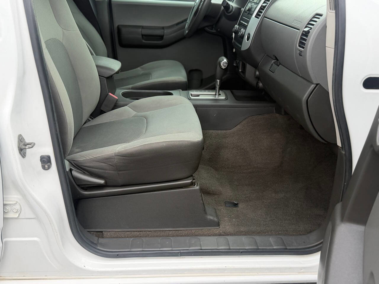 Used 2010 Nissan Xterra S image 10