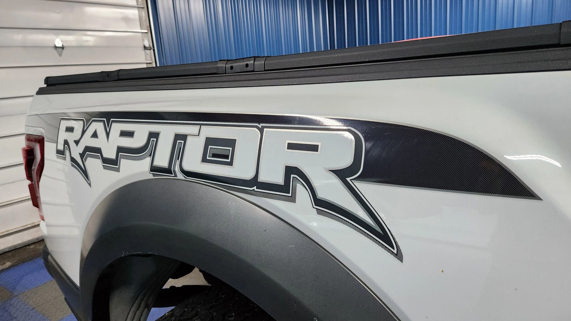 Used 2017 Ford F150 Raptor w/ Equipment Group 802A Luxury image 78