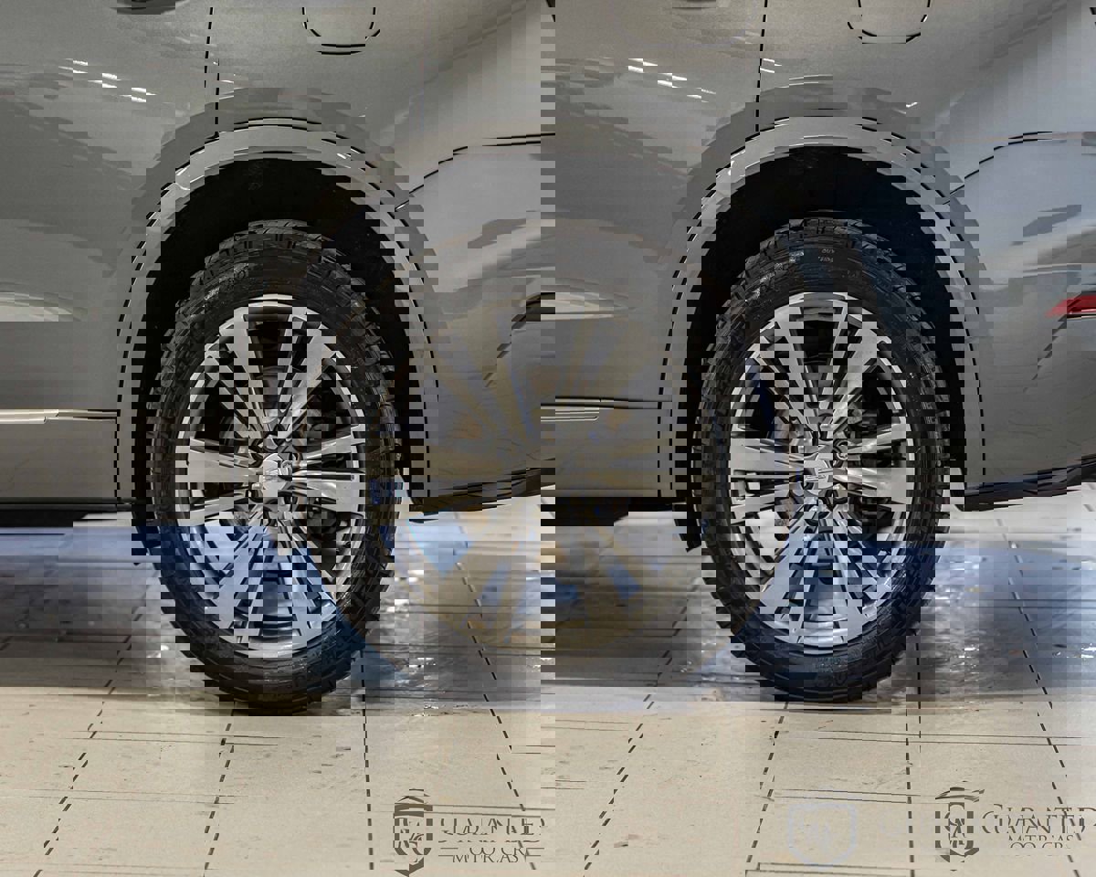 Used 2022 Cadillac XT6 Premium Luxury image 7