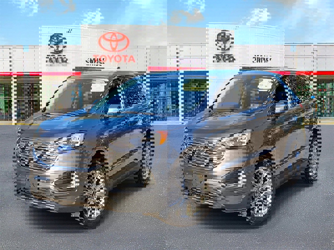 Used 2022 Ford Edge Titanium