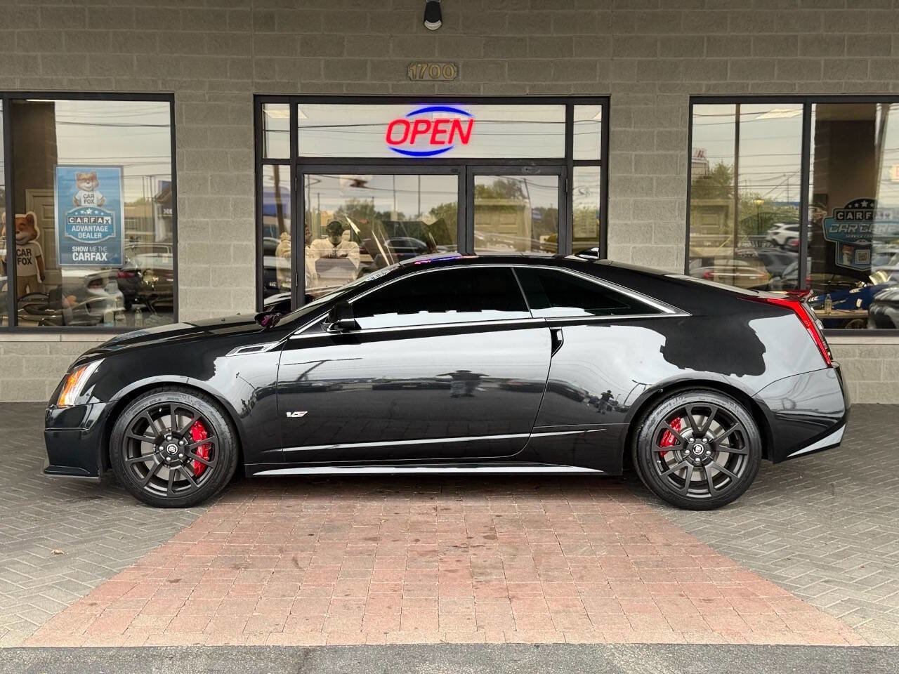 Used 2015 Cadillac CTS V RWD image 56