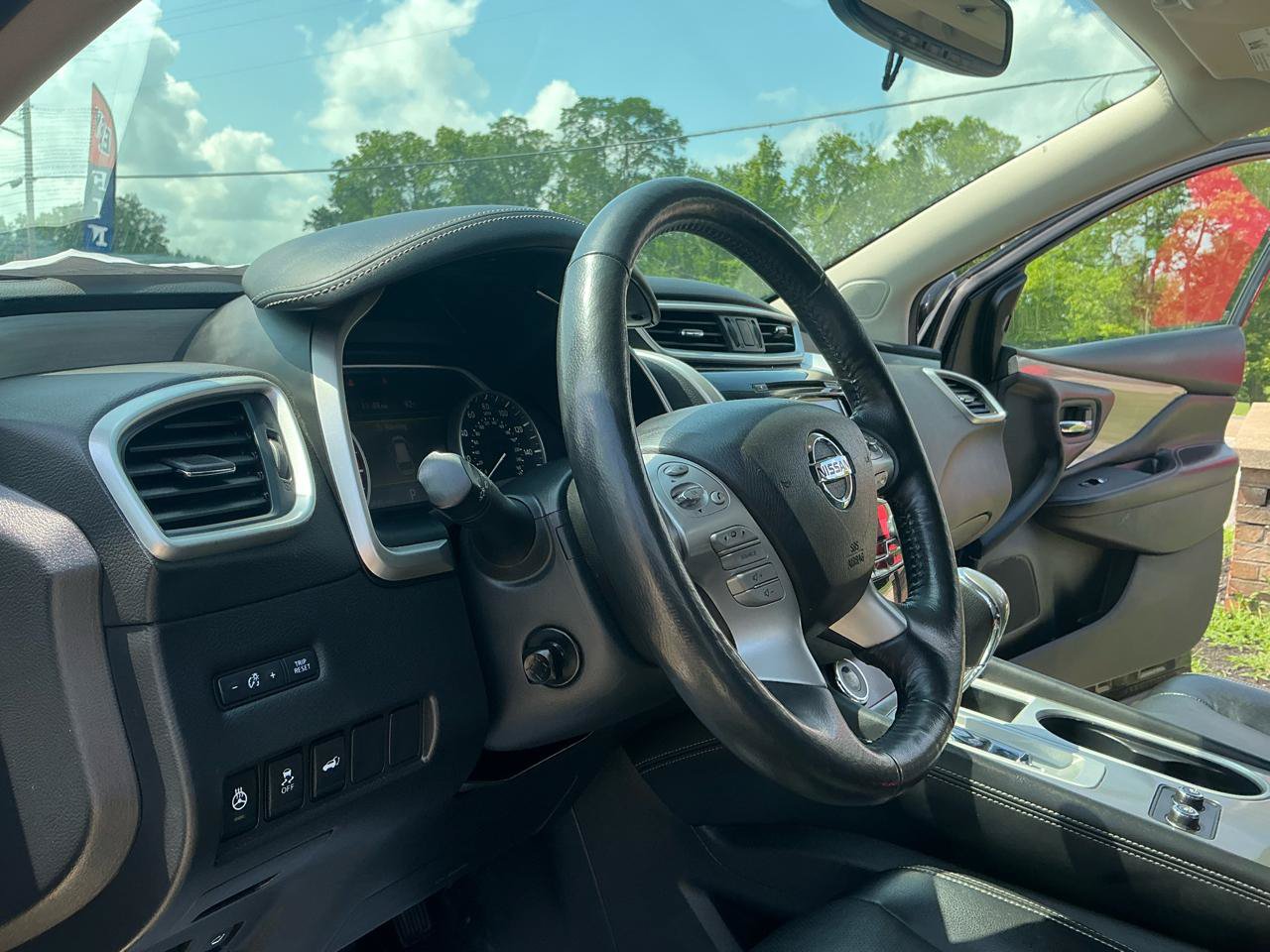 Used 2018 Nissan Murano Platinum AWD/4WD image 17