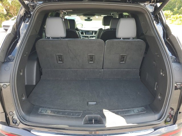 Used 2024 Buick Enclave Premium image 30