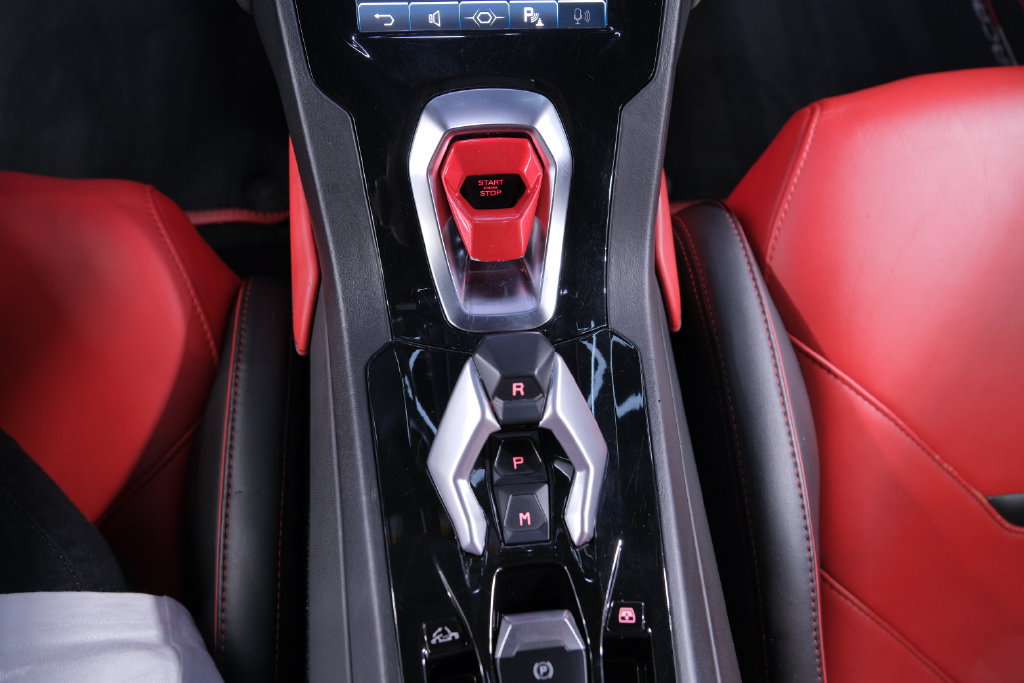 Used 2021 Lamborghini Huracan EVO RWD image 42