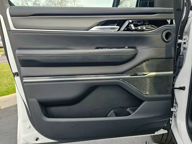 Used 2024 Jeep Grand Wagoneer L Series II w/ Quick Order Packagew 28T image 22