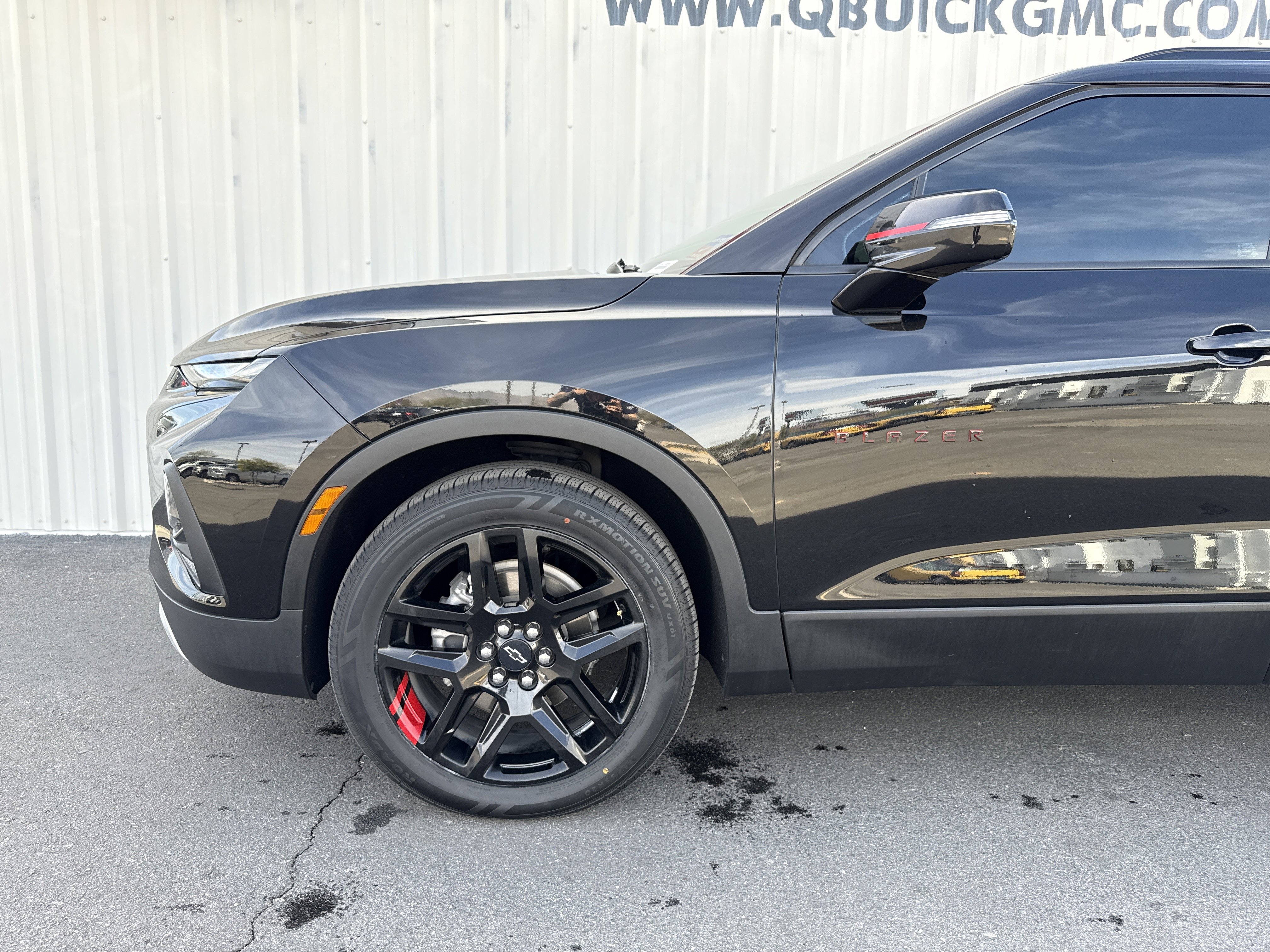 Used 2021 Chevrolet Blazer LT w/ Redline Edition image 3
